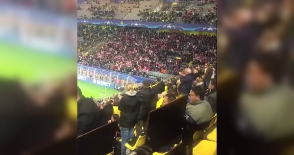 Los aficionados demostraron su apoyo al Borussia Dortmund