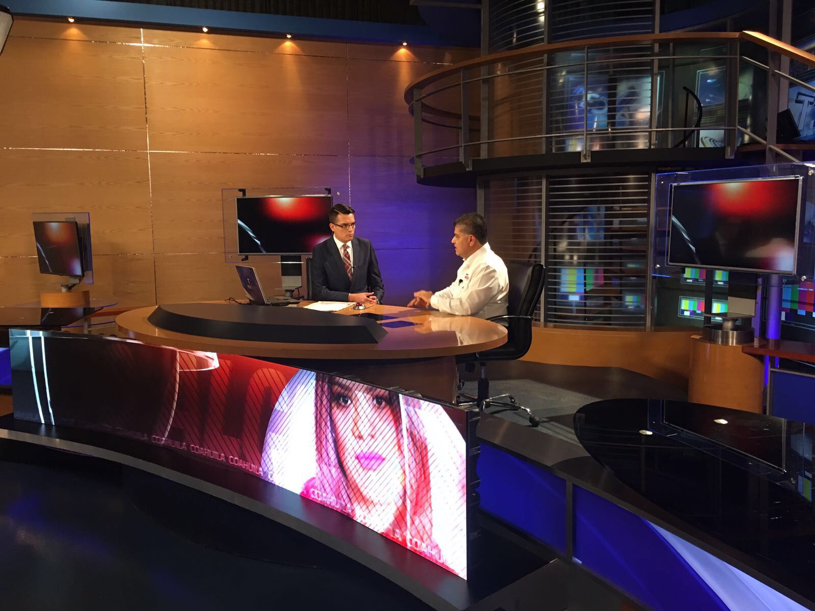 Miguel Riquelme, candidato del PRI a la gubernatura de Coahuila, estuvo en entrevista con Ángel Carrillo en Telediario.