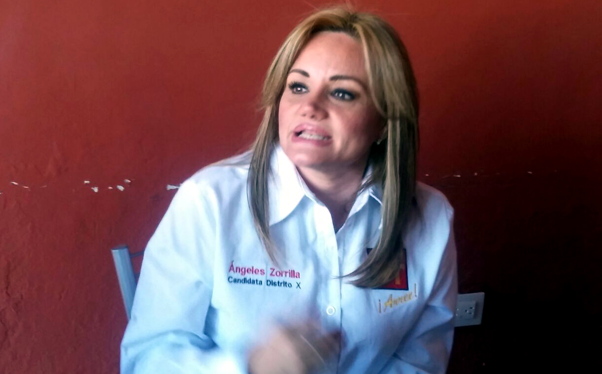 Candidata del PT al Distrito 10 de Coahuila, Ángeles Zorrilla.