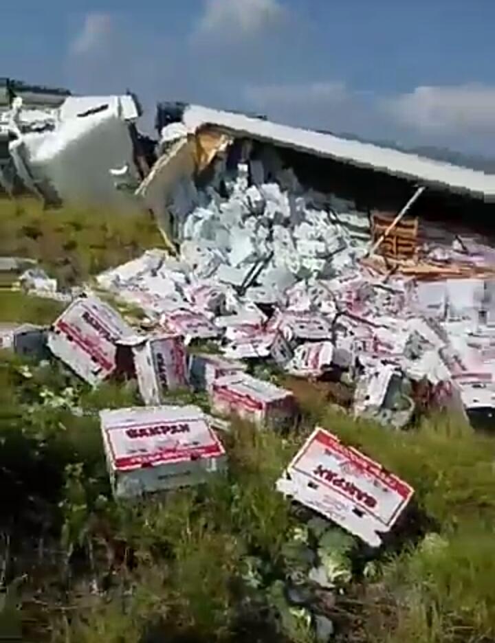 Volcadura de tráiler en Tamaulipas.