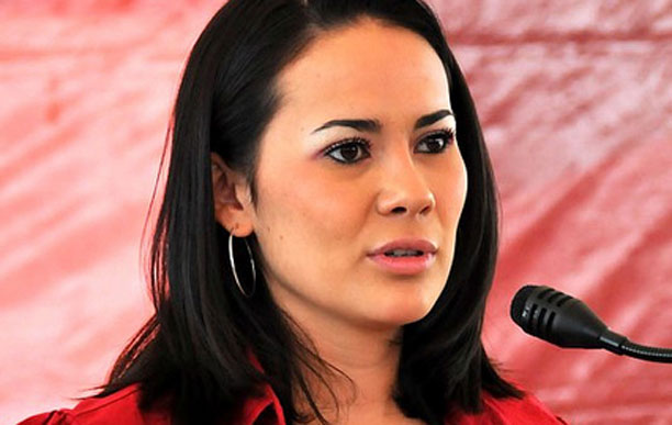 "Josefina no le mientas a los mexiquenses, si a ti no te interesa la salud de la gente, a nosotros sí", aseveró la priista.
