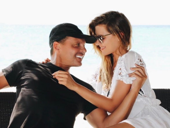 Michelle Salas compartió una imagen con Luis Miguel, su padre. 