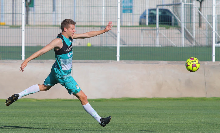 Santos Laguna se prepara para recibir al América.