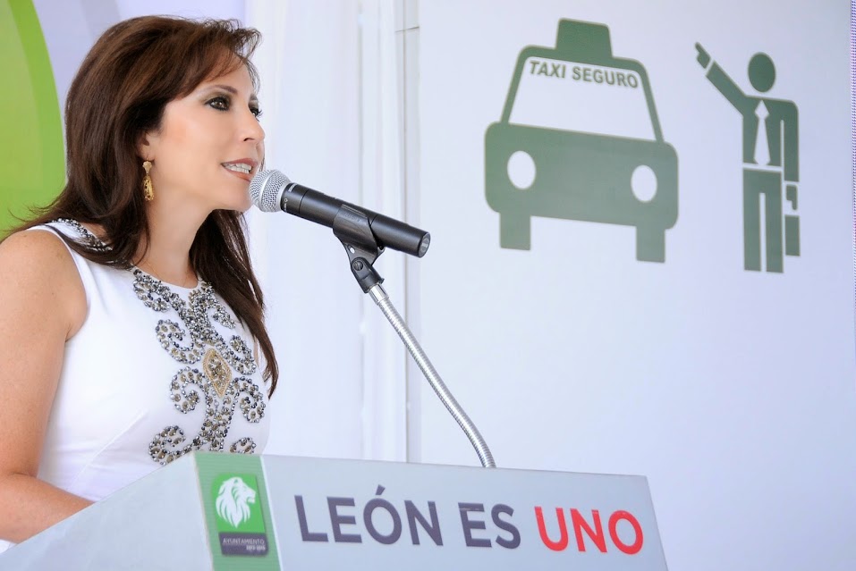 El contrato en cuestión fue durante la administración del 2012-2015. 