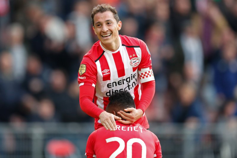 Andrés Guardado cumplió 100 partidos con el PSV