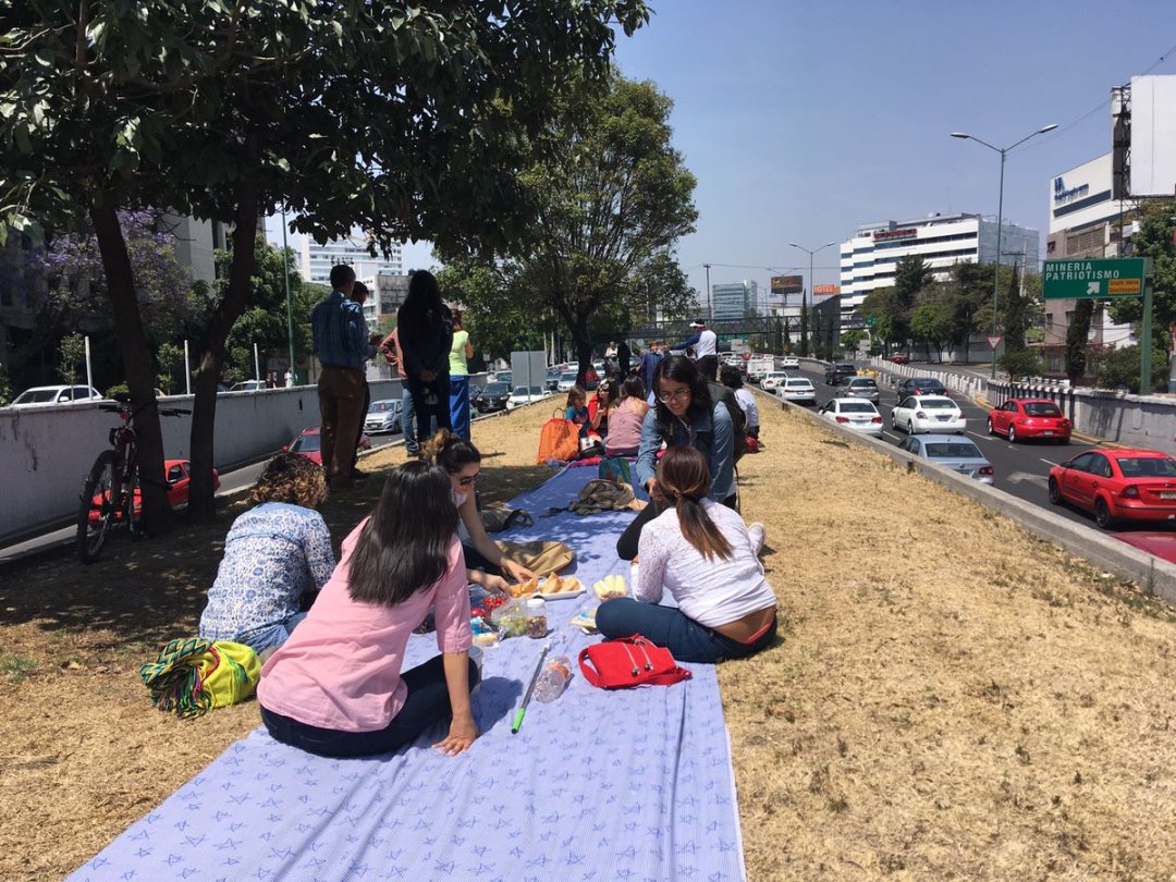 El Viaducto de la Ciudad de México se convirtió en un parque público durante unas horas.