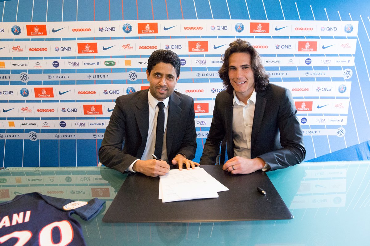 Cavani renueva con el PSG
