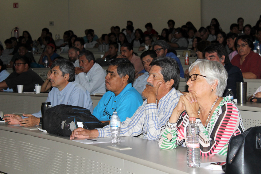 Eglantina Canales, secretaria de Medio Ambiente en Coahuila, expuso que falta mucha conciencia entre la sociedad en general.