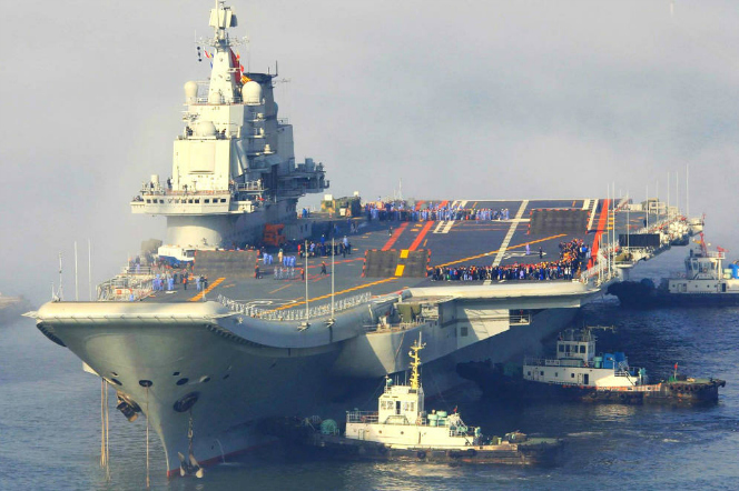 Portaaviones chino CV-16 "Liaoning".