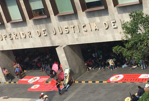 Organizaciones campesinas hacen presencia también en la sede del Tribunal Superior de Justicia de la Ciudad de México, con demandas para el gobierno f