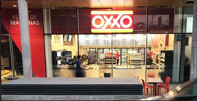 Primera tienda de Oxxo en Chile.