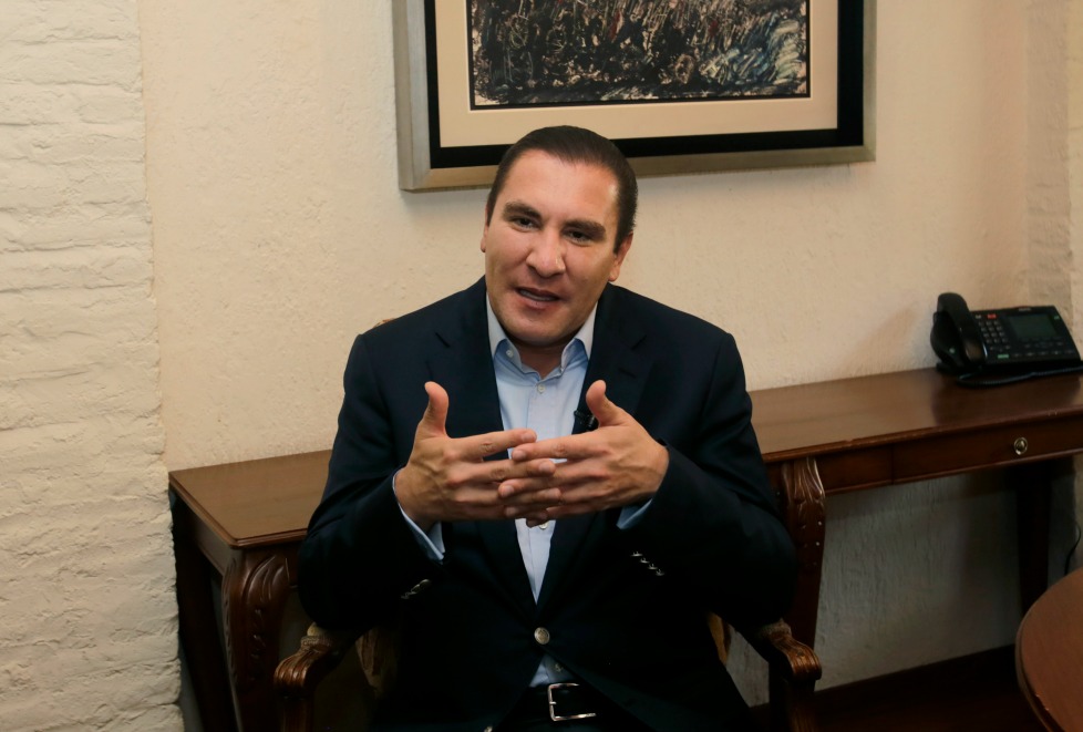 Rafael Moreno Valle visitó Guadalajara para presentar su libro La Fuerza del Cambio. 