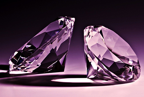 El diamante se hace con carbón o, mejor dicho, el diamante es carbón