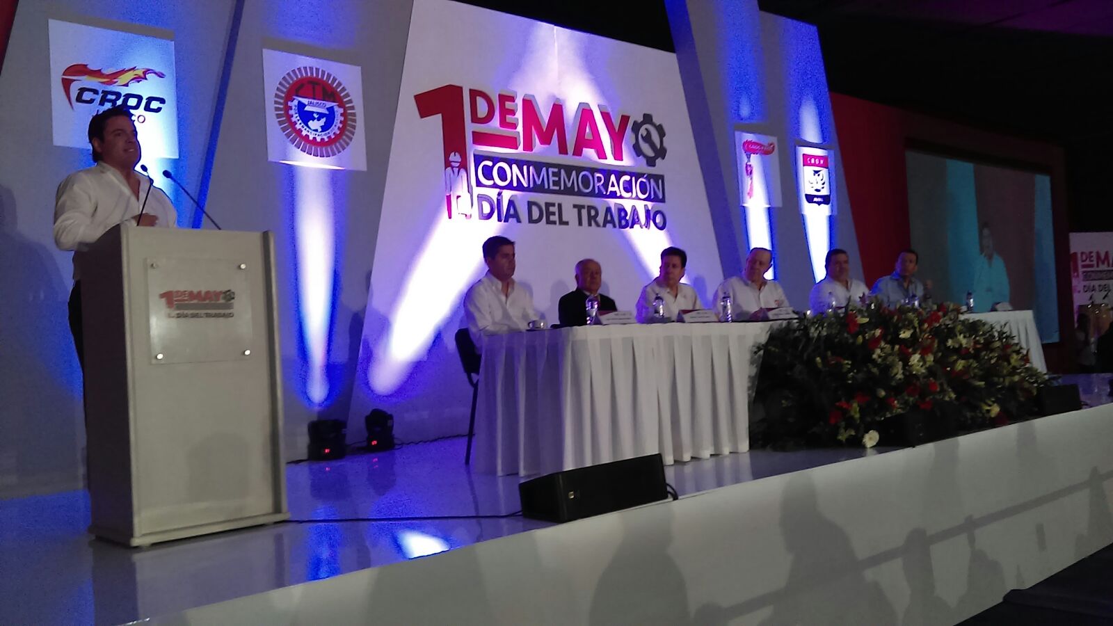 Cuatro centrales obreras solicitaron al gobernador "un verdadero bienestar a la clase trabajadora"