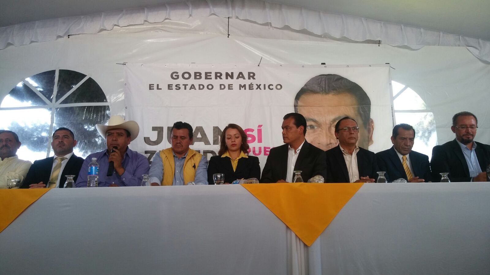 Conferencia de prensa del PRD.