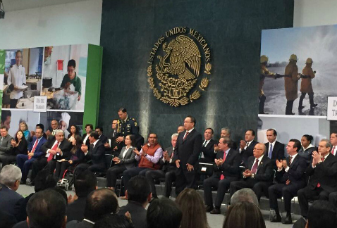 El senador Isaías González, líder de la CROC, dijo que esa organización solicitará aumento salarial este fin de año, debido al incremento en precios d