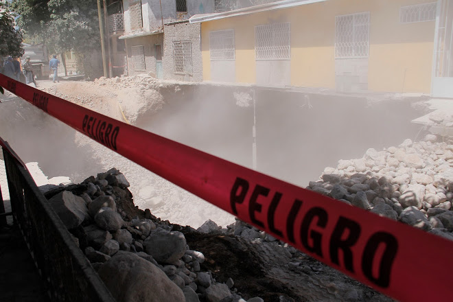Gómez Palacio solicitará apoyo a CENAPRED sobre hundimientos en la colonia Bellavista.