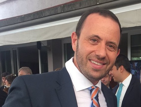 Ronén Waisser Landau fue despojado de su celular, diversos documentos y tarjetas bancarias.