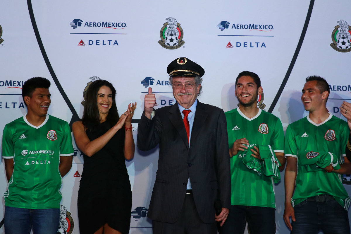 Decio de María encabezó el evento 