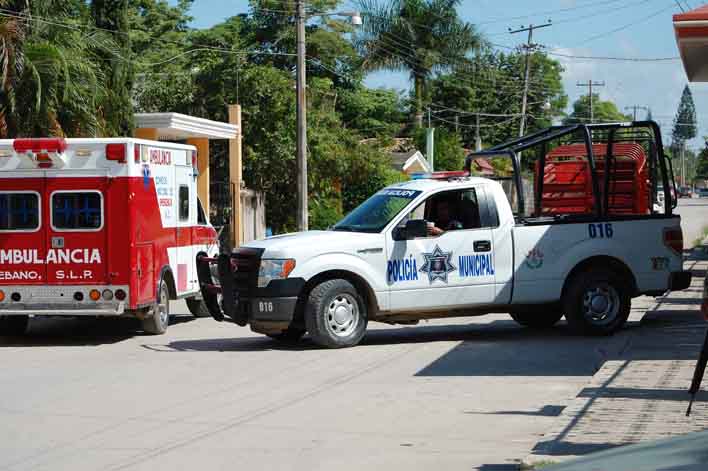 Los uniformados acudieron al reporte del 911.