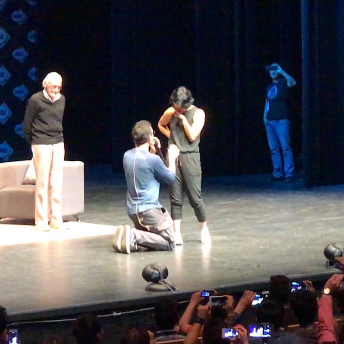 El ilustrador tuvo a Stan Lee como testigo.