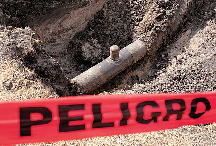 La 'ordeña' ocurre en al menos 12 municipios del Istmo de Tehuantepec.