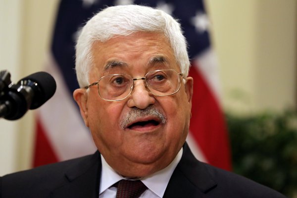 El presidente palestino Mahmud Abas dijo que Donald Trump visitaría los territorios palestinos.