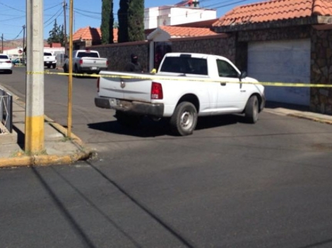 La casa y el rancho del ex gobernador César Duarte fueron cateados y se aseguraron documentos de una nómina secreta que pagaba cada mes. 