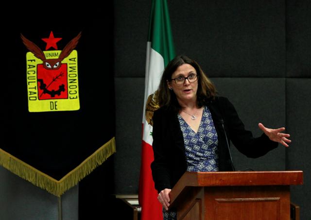 La comisaria europea de Comercio, Cecilia Malmström, durante su visita en México.