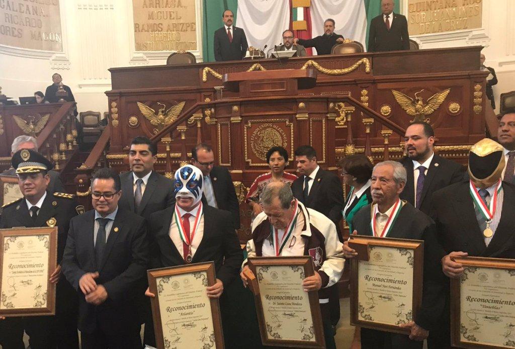 Los atletas fueron reconocidos por sus logros nacionales e internacionales.