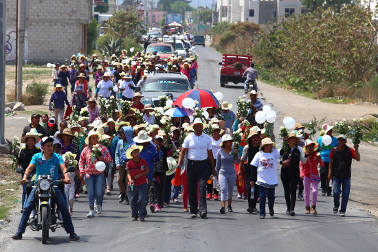 En la marcha participaron casi 300 habitantes de Palmarito.