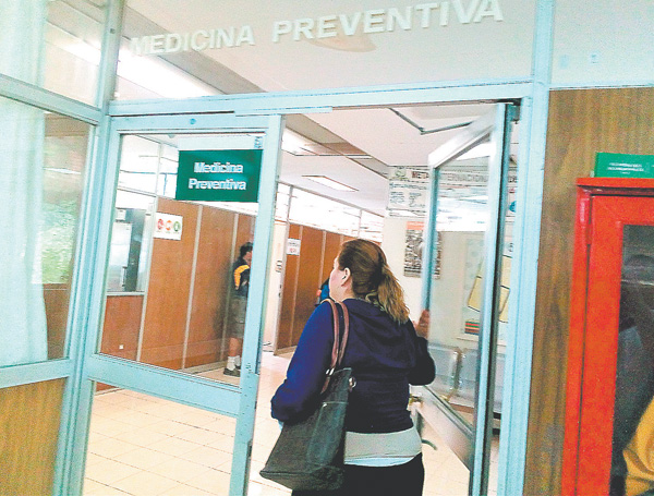 Quienes acuden buscan prevención en salud sexual.