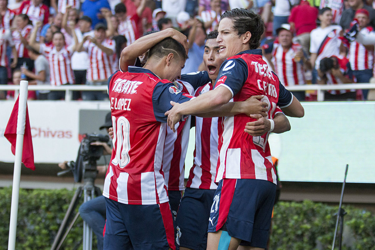 Chivas venció 1-0 a Atlas y avanzó a Semifinales