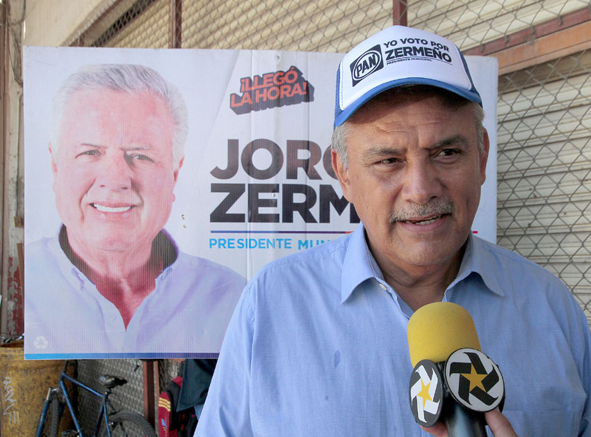 Alberto Cárdenas Jiménez, ex Gobernador de Jalisco, visitó la ciudad de Torreón en apoyo al candidato del PAN, Jorge Zermeño.