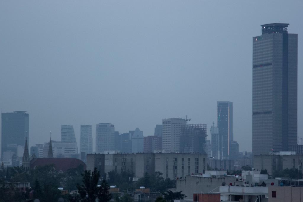 La fase 1 de contingencia ambiental persiste debido a las malas condiciones que evitan la dispersión de los contaminantes.