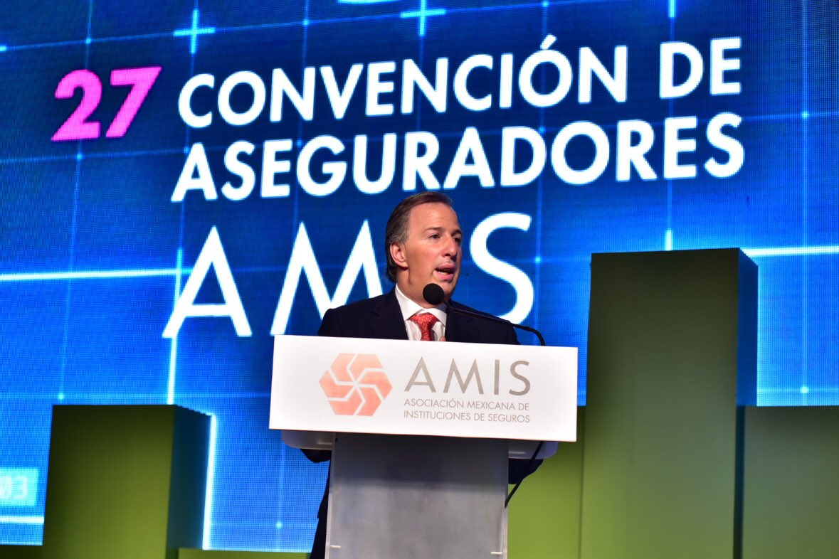 El secretario de Hacienda, José Antonio Meade, durante su participación en la inauguración de la 27 Convención de Aseguradores organizada por la AMIS.