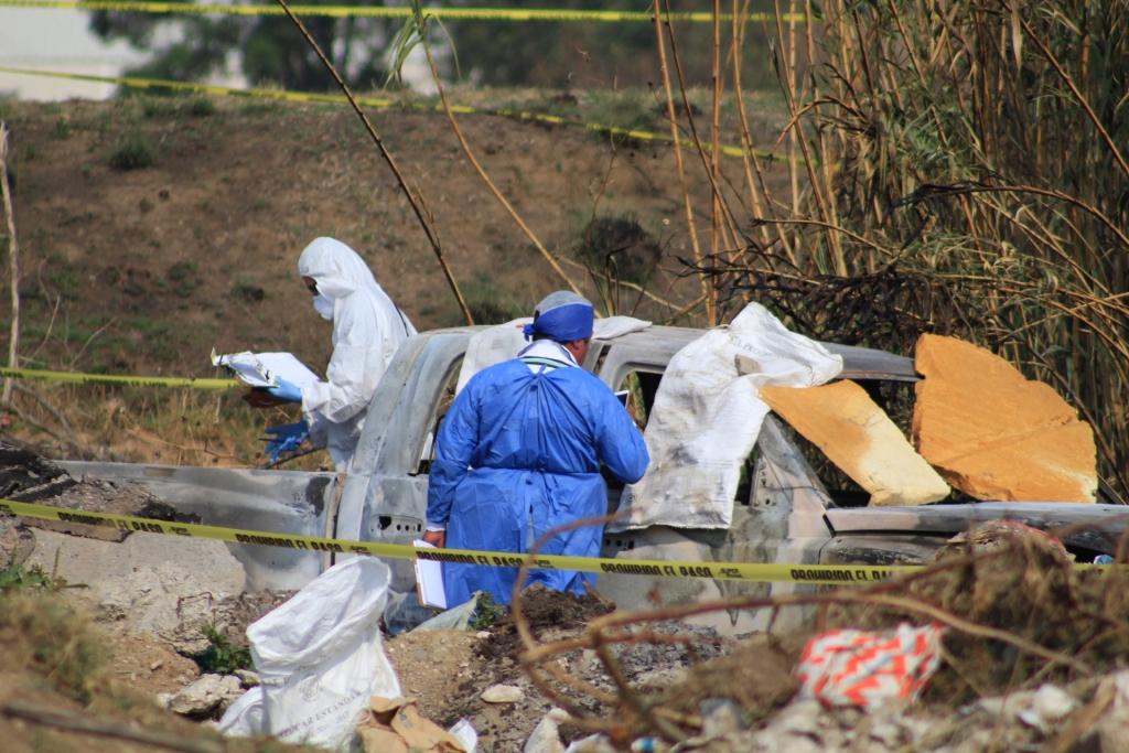 Los camioneta con los cuerpos se encontraba en una barranca del municipio de Cuautlancingo.
