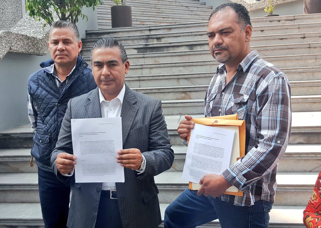 El secretario Electoral del PRD denunció en la Fepade a Humberto Moreira y Roberto Sandoval.