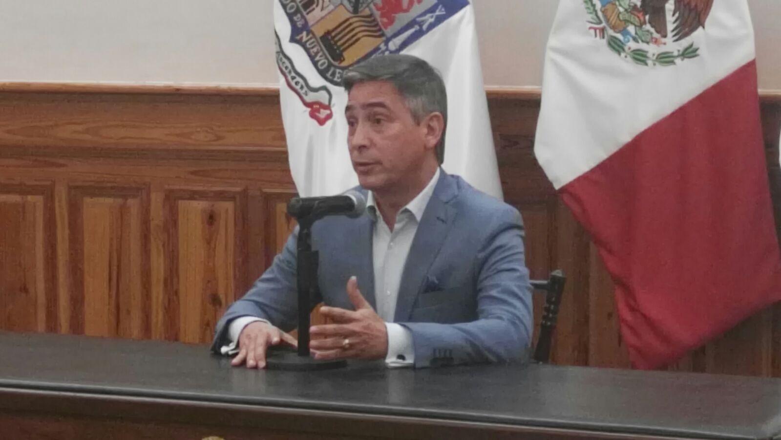 Agregó que se presentarán cargos contra el estudiante agresor. 