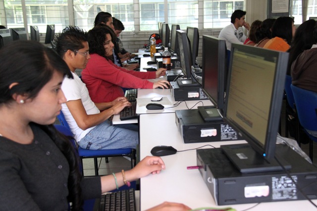 Estudiantes y el uso de la computadora