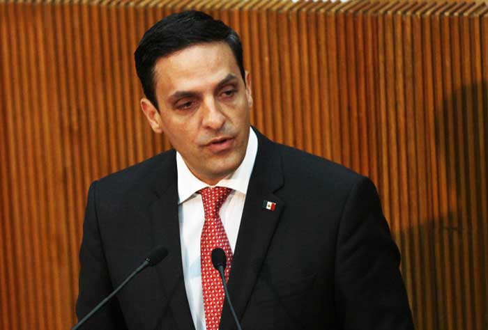 Marco González reiteró que se trata de una persecución política.
