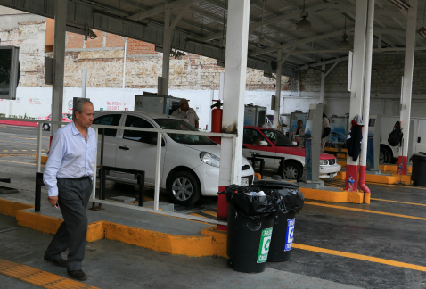 La verificación vehicular para autos con engomado verde y hologramas 1 y 2 tendrá una ampliacíón de plazo hasta el próximo 15 de junio.