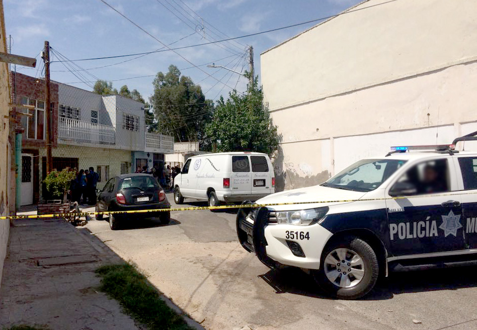 Encuentran hombre sin vida en colonia Francisco Villa de Torreón.