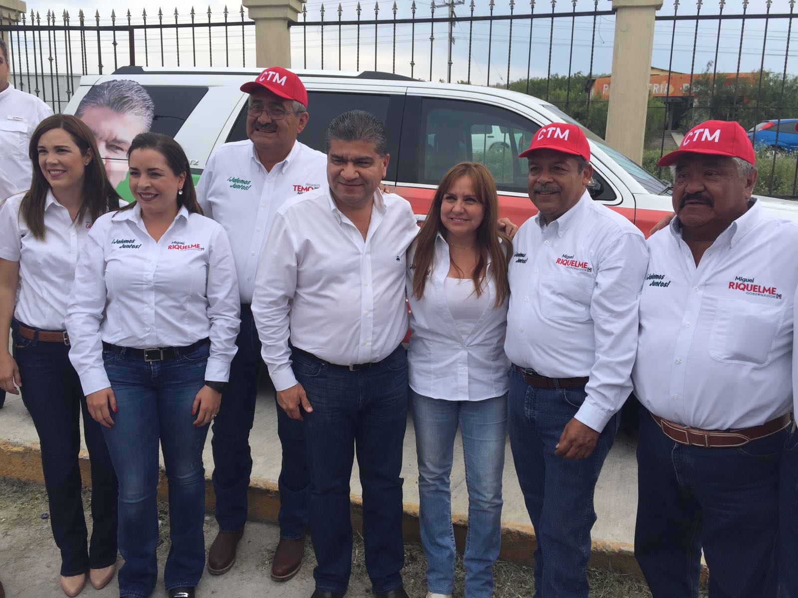 En su mensaje, Riquelme pidió el apoyo de los presentes para ser electo gobernador. 