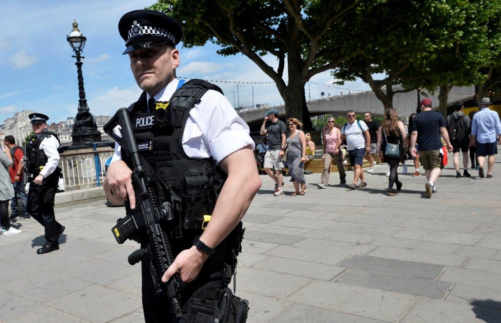 El jefe de la unidad antiterrorista de la policía británica anunció el desmantelamiento de "gran parte de la célula" responsable del atentado.