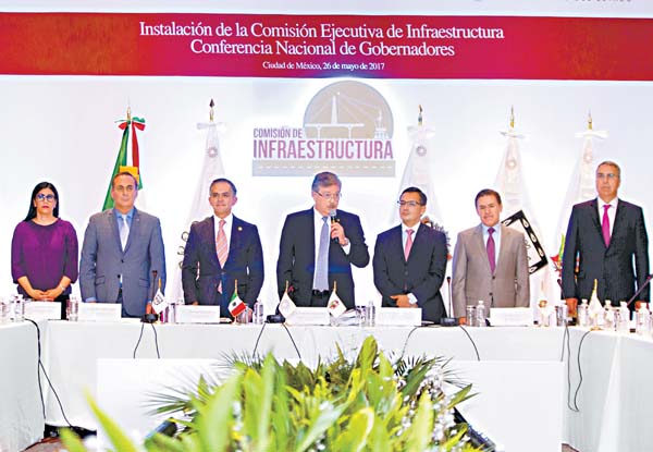 Reunión de los mandatarios estatales con la funcionaria federal