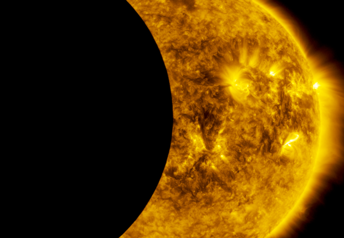 El eclipse fue capturado por un telescopio espacial ubicado a 36 mil kilómetros de altura. 