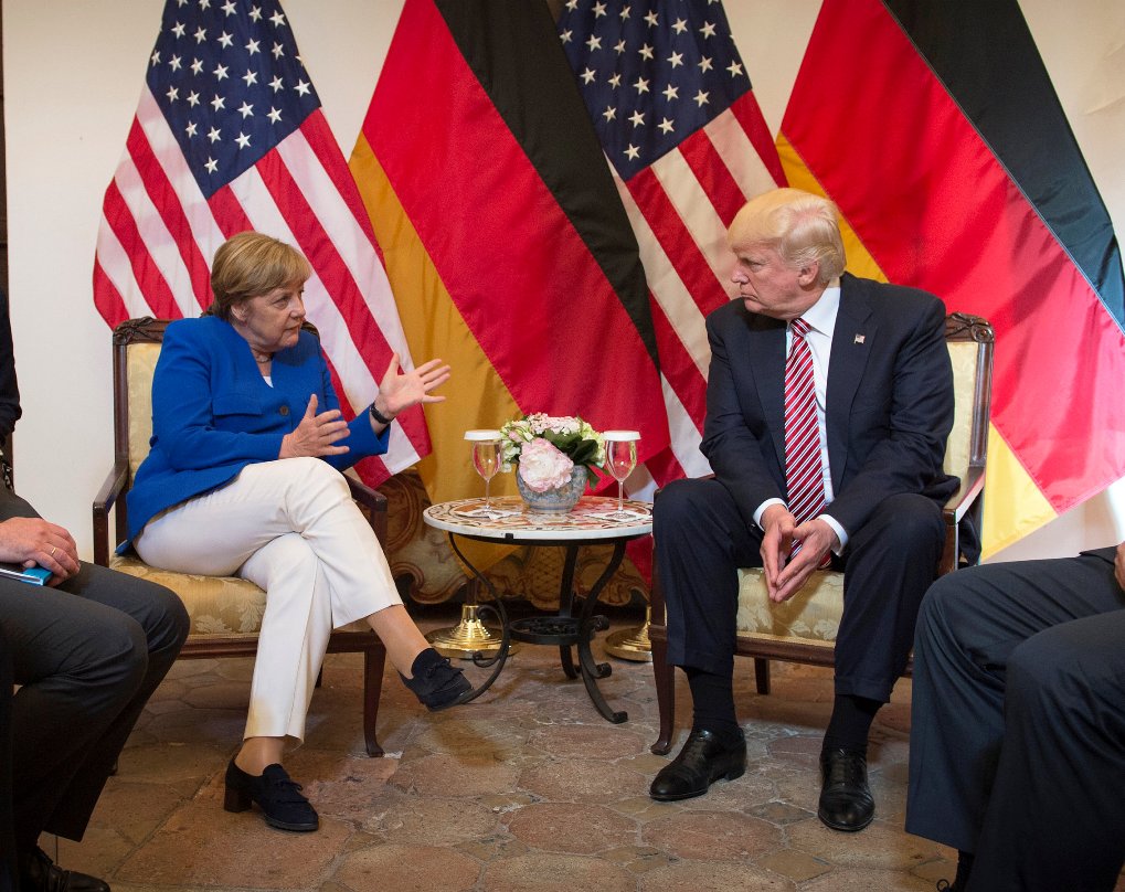 La canciller alemana, Angela Merkel, calificó los resultados de la reunión con el G7 como "muy difíciles, por no decir muy insatisfactorios".
