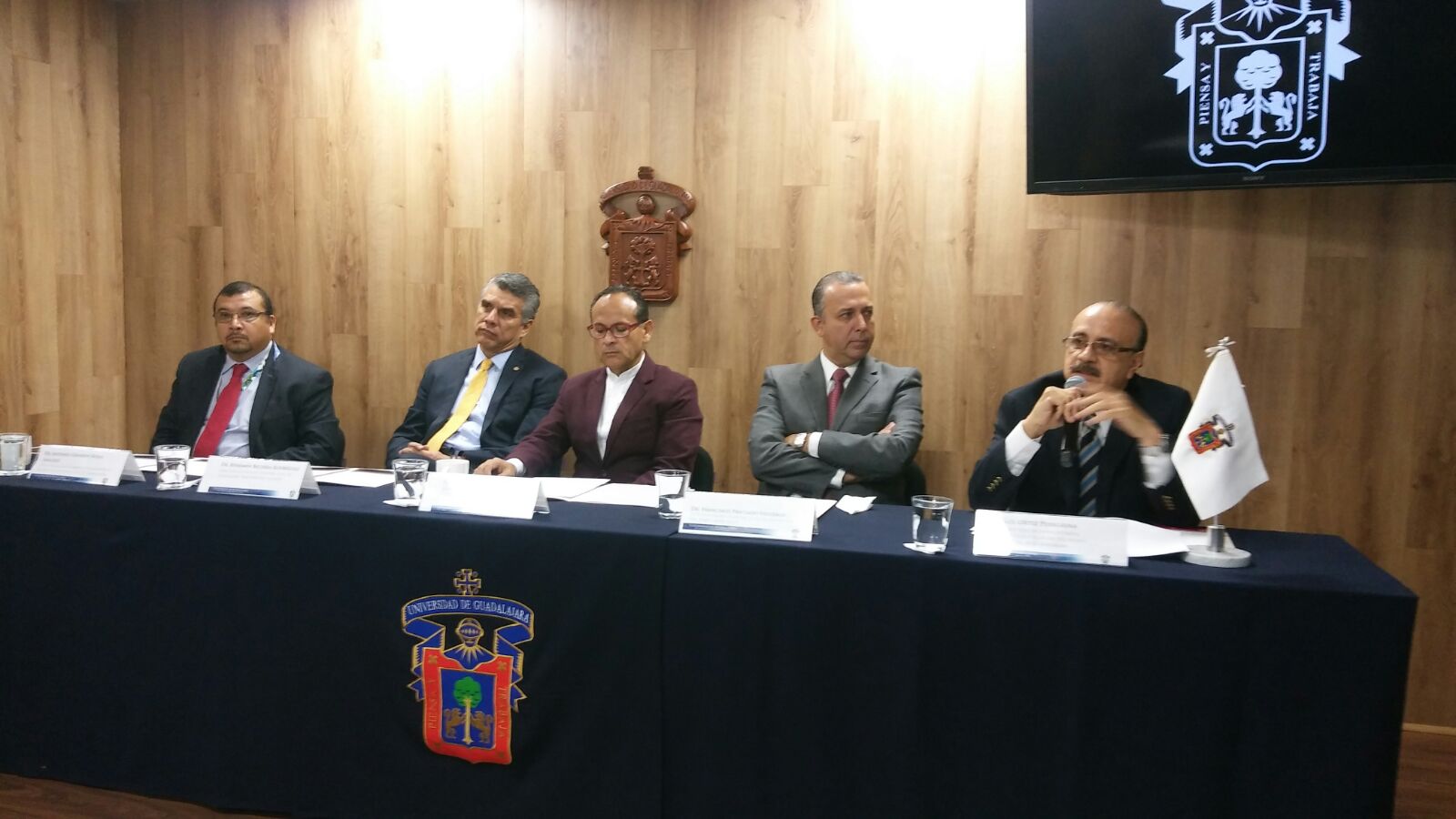 Este día autoridades del HCG sostienen una reunión con el REPSS Jalisco, en espera de una negociación.