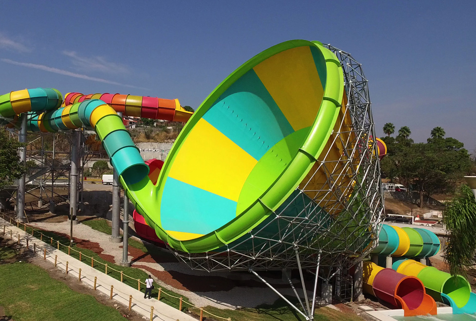 Six Flags Hurricane Harbor podrá recibir hasta 12,000 visitantes al día.